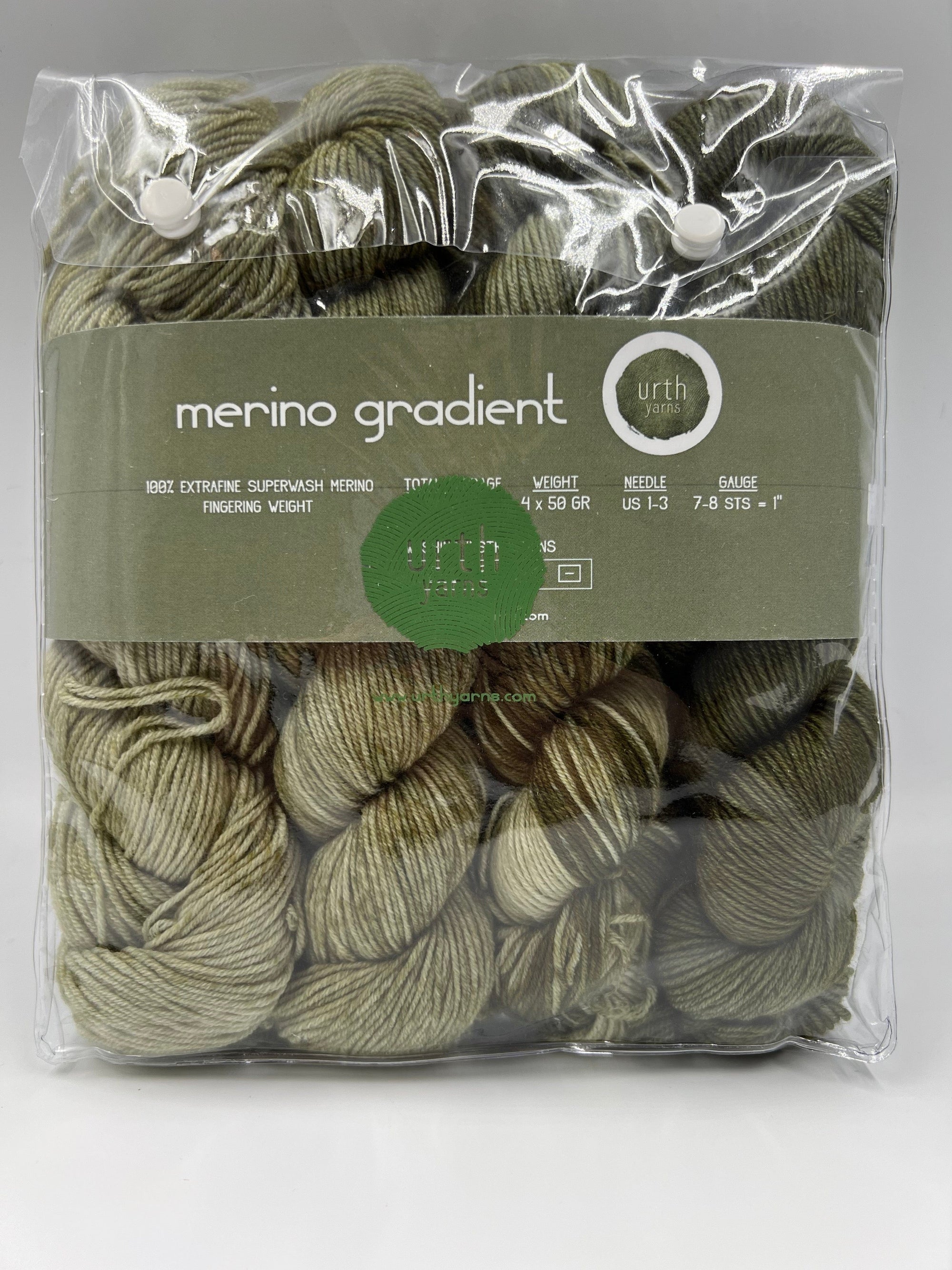 Urth Yarns Yarn Merino Gradient Kit #811